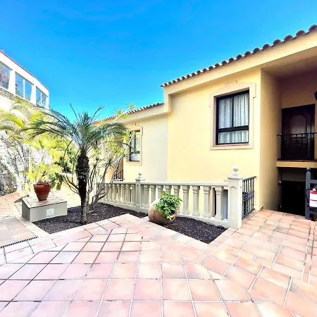 Daire Apartamento Piso Alto, 5 Minutos A Pie A Playa En Playa De Los Roques *